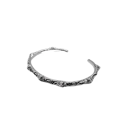 SBT Cross Eternal Vine Chrome Hearts Bracelet On Wrist