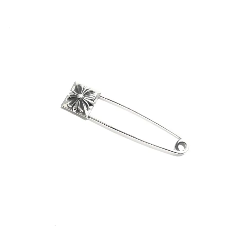 Chrome Hearts Safety Pin Extra Large Cross Broch