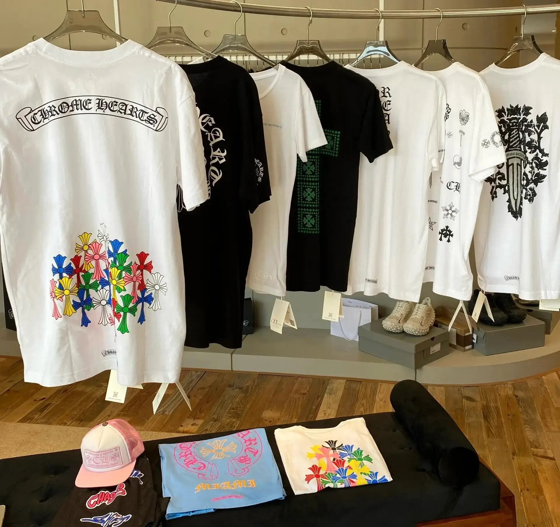 Buy Chrome Hearts Tee Styling Guide: Outfits & Fashion Tips online - Chrome Hearts Blog at Chrome Hearts Tee Styling Guide: Outfits & Fashion Tips - Chrome Hearts Blog |
